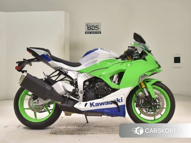 Проданный Kawasaki ZX-6R NINJA ABS 2024 из Японии, фото 2
