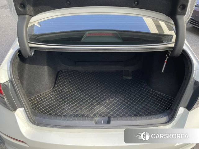 Honda Civic id 4333813 из Китая 11