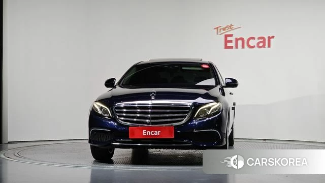 Mercedes-Benz E-Class W213 id 4471729 из Кореи 23