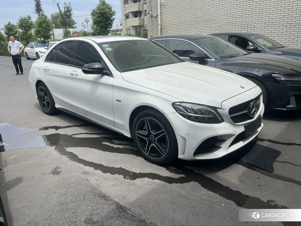 Mercedes-Benz Class C 2020 Белый из Китая, фото 3