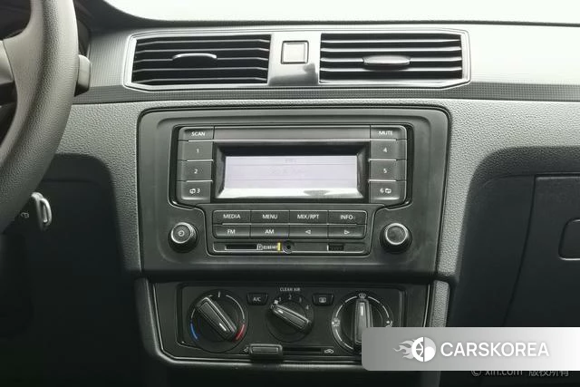 Volkswagen Santana id 4271058 из Китая 17