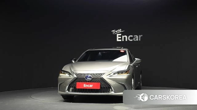 Lexus ES300h 7th generation id 3905173 из Кореи 13