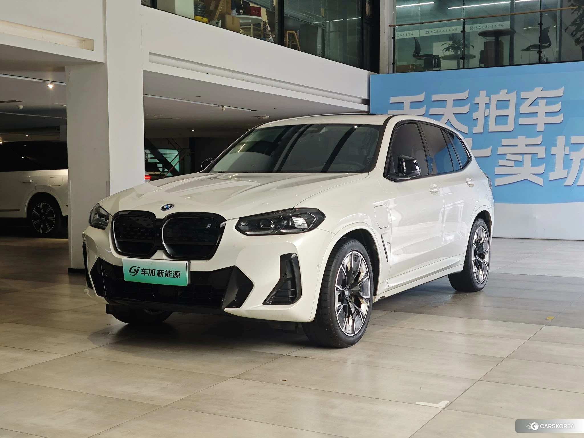 BMW iX3 2022 Белый из Китая, фото 3