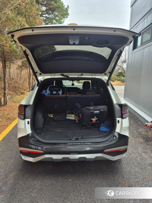 Kia Sportage 5th Generation 2023 Белый из Кореи, фото 3