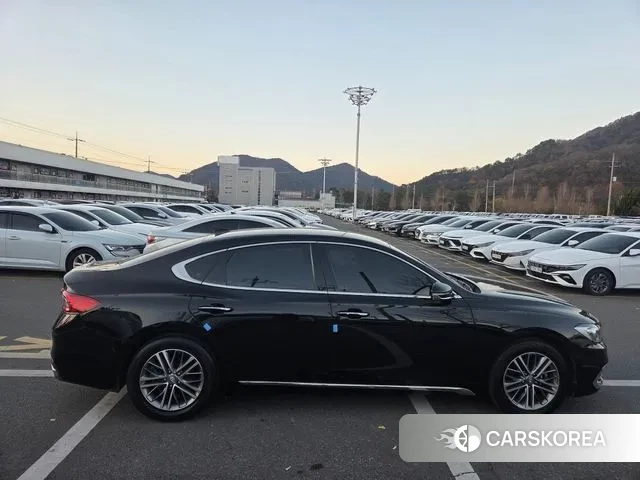 Hyundai Grandeur IG id 3489738 из Кореи 10
