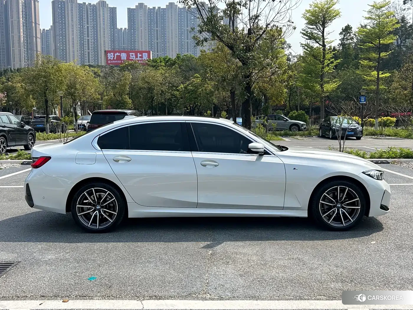 BMW 3 series id 4570356 из Китая 23