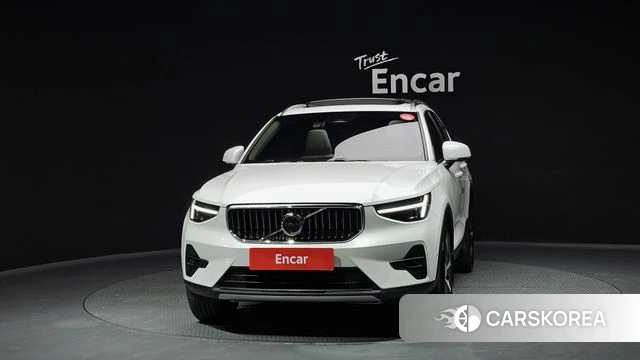Volvo XC40 id 3940047 из Кореи 13
