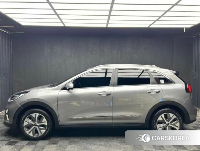 Kia Niro EV id 4445158 из Кореи 11