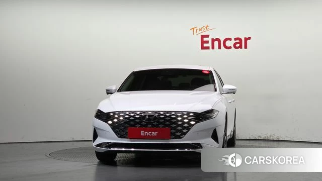 Hyundai The New Grandeur IG Hybrid id 4720912 из Кореи 23