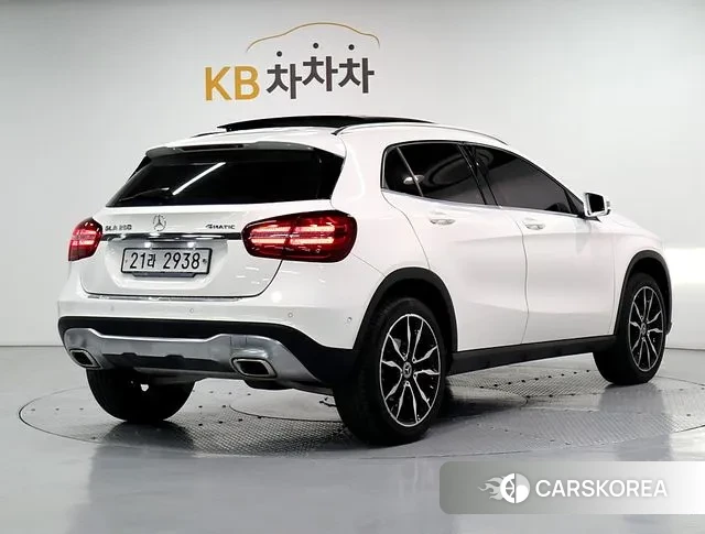 Mercedes-Benz GLA-Class X156 id 3562935 из Кореи 13