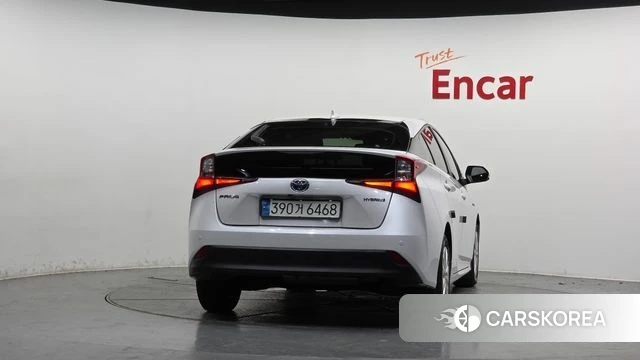 Toyota Prius 4th Generation id 4636610 из Кореи 23
