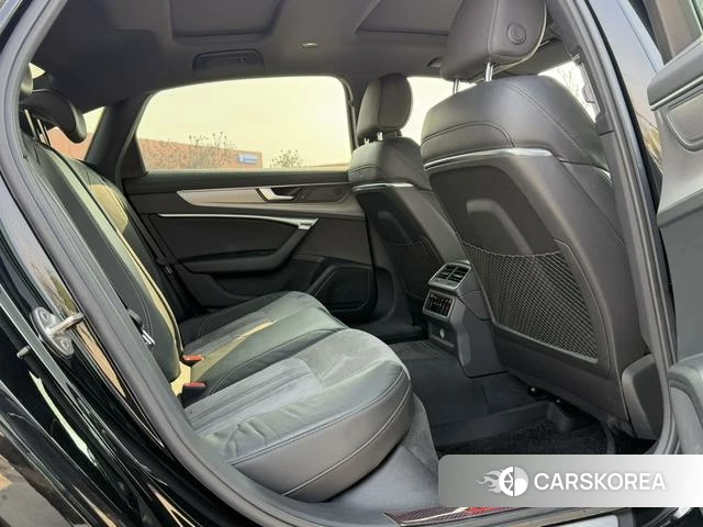 Audi A6L id 4259271 из Китая 15