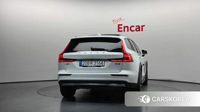 Volvo V60 Cross-Country 2nd Generation id 4715281 из Кореи 23