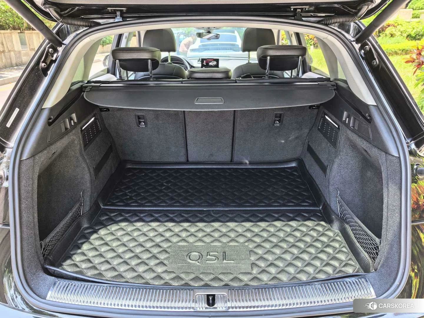Audi Q5L id 4440872 из Китая 11