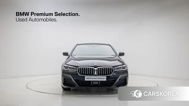 BMW 5 Series (G30) id 3695351 из Кореи 13