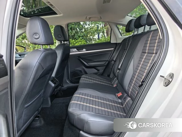 Volkswagen Lavida 2021 Белый из Китая, фото 4