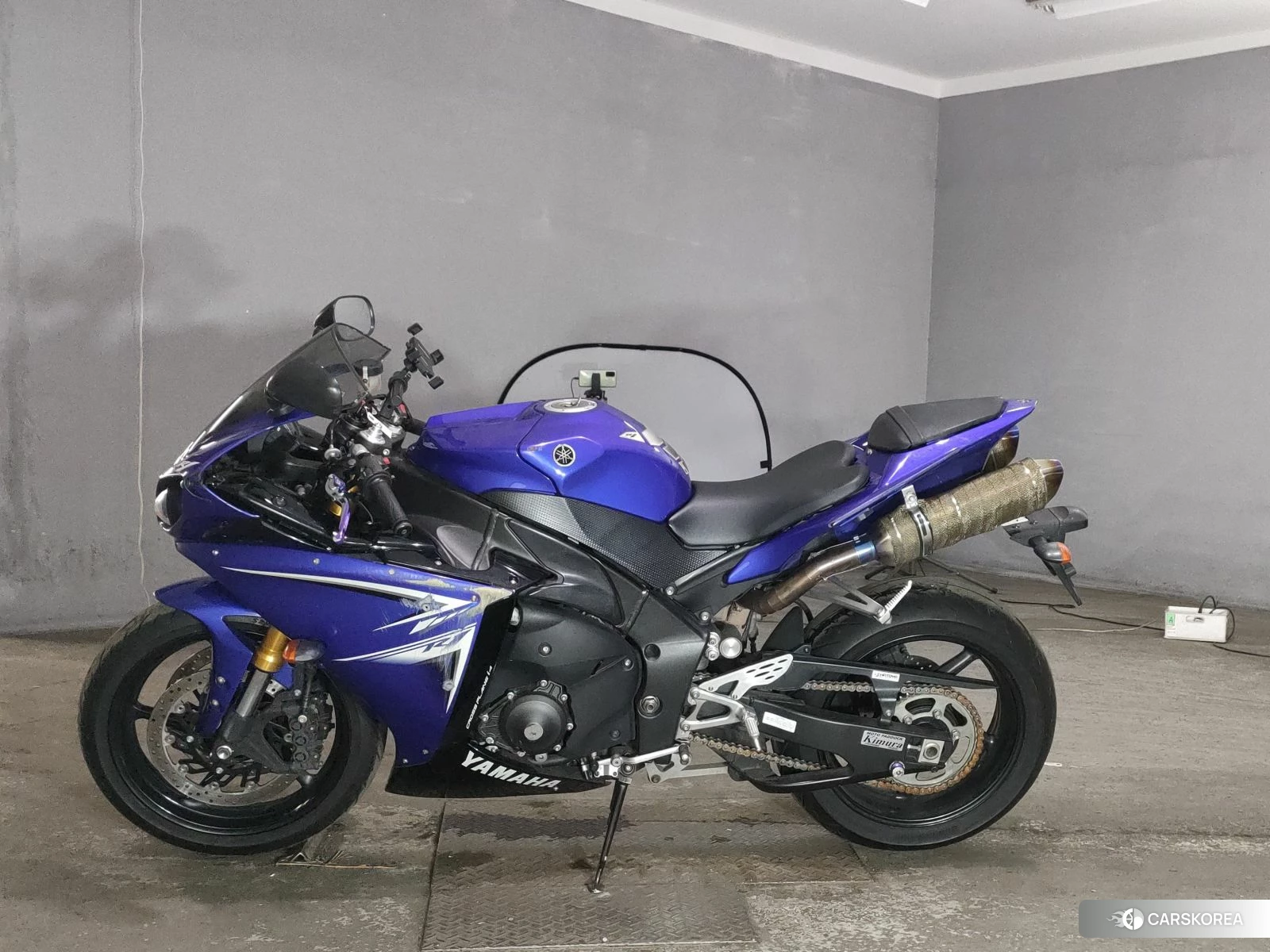 Проданный Yamaha YZF-R1 2011 из Японии