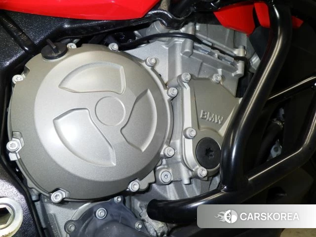 Engine photo