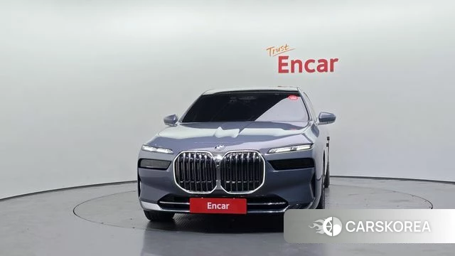 BMW 7 Series (G70) id 4506128 из Кореи 23