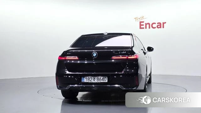 BMW 7 Series (G70) id 4935084 из Кореи 23