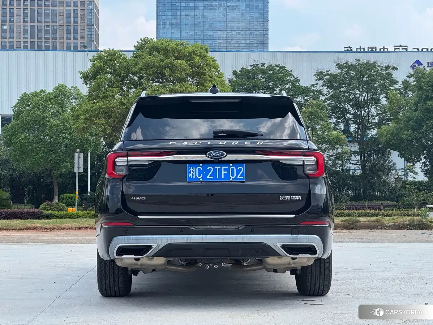 Ford Explorer 2025 Черный из Китая, фото 3