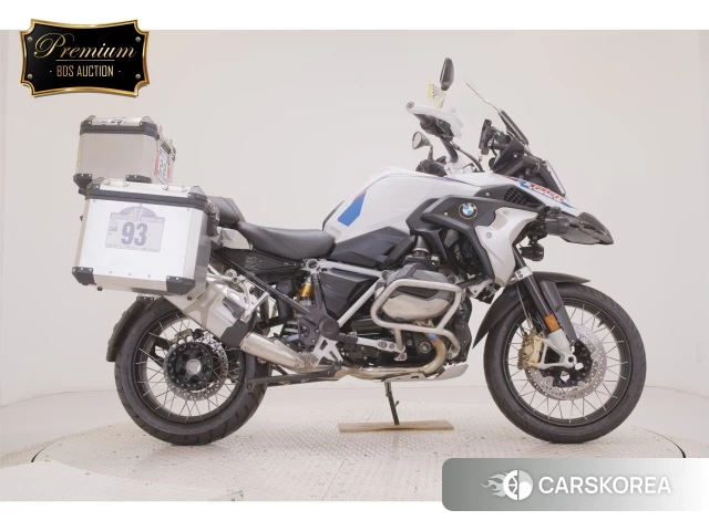 BMW R1250GS 2021 из Японии
