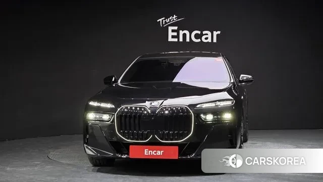 BMW 7 Series (G70) id 3731991 из Кореи 13