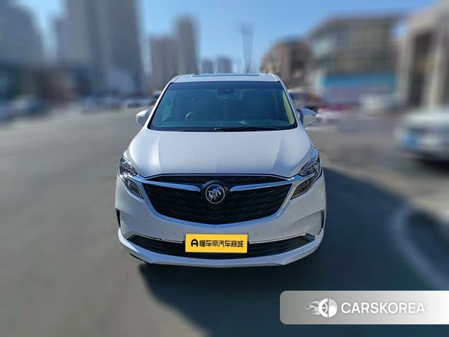 Buick GL8 2022 Белый из Китая, фото 3