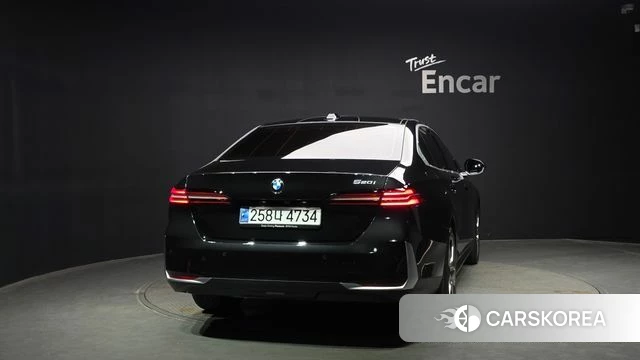BMW 5 Series (G60) id 4640065 из Кореи 23