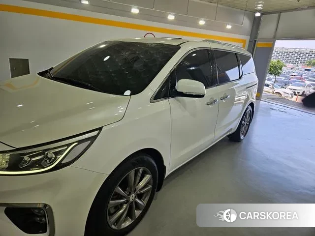 Kia The New Carnival id 3375136 из Кореи 13