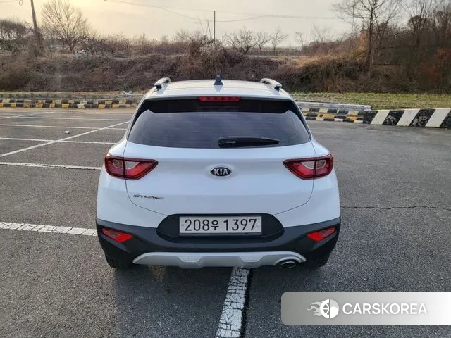 Kia Stonic id 3464897 из Кореи 10