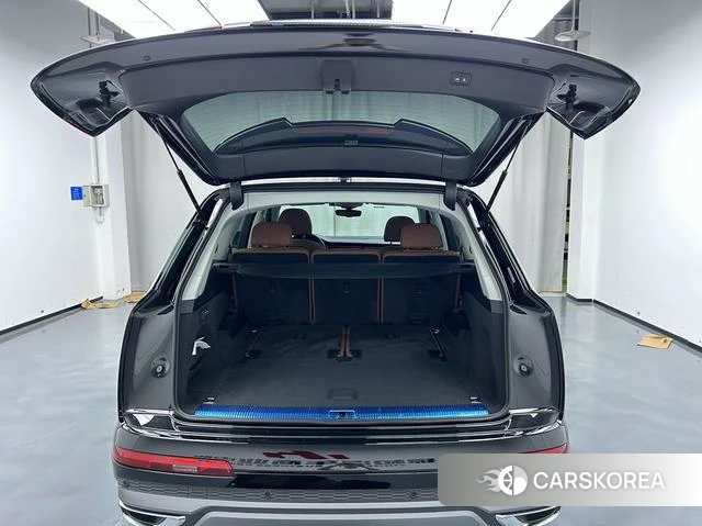 Audi Q7 id 4367519 из Китая 16