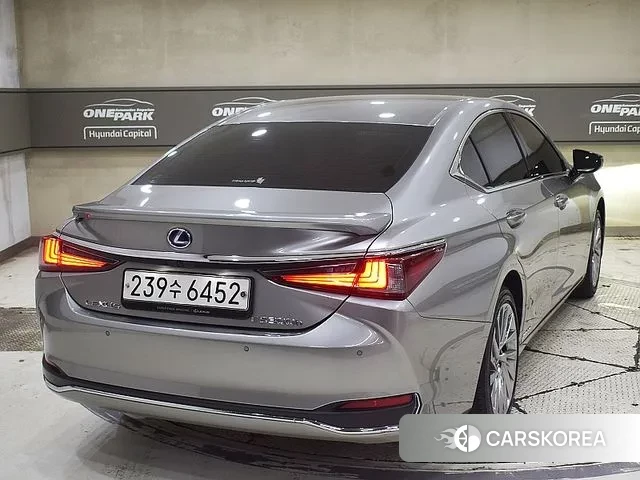 Lexus ES300h 7th generation id 3027980 из Кореи 13