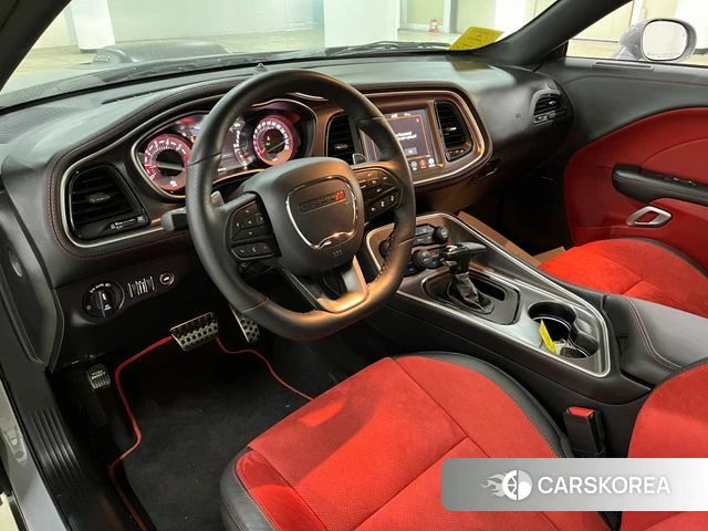 Dodge Challenger 2021 Серебристо-серый из Кореи, фото 3