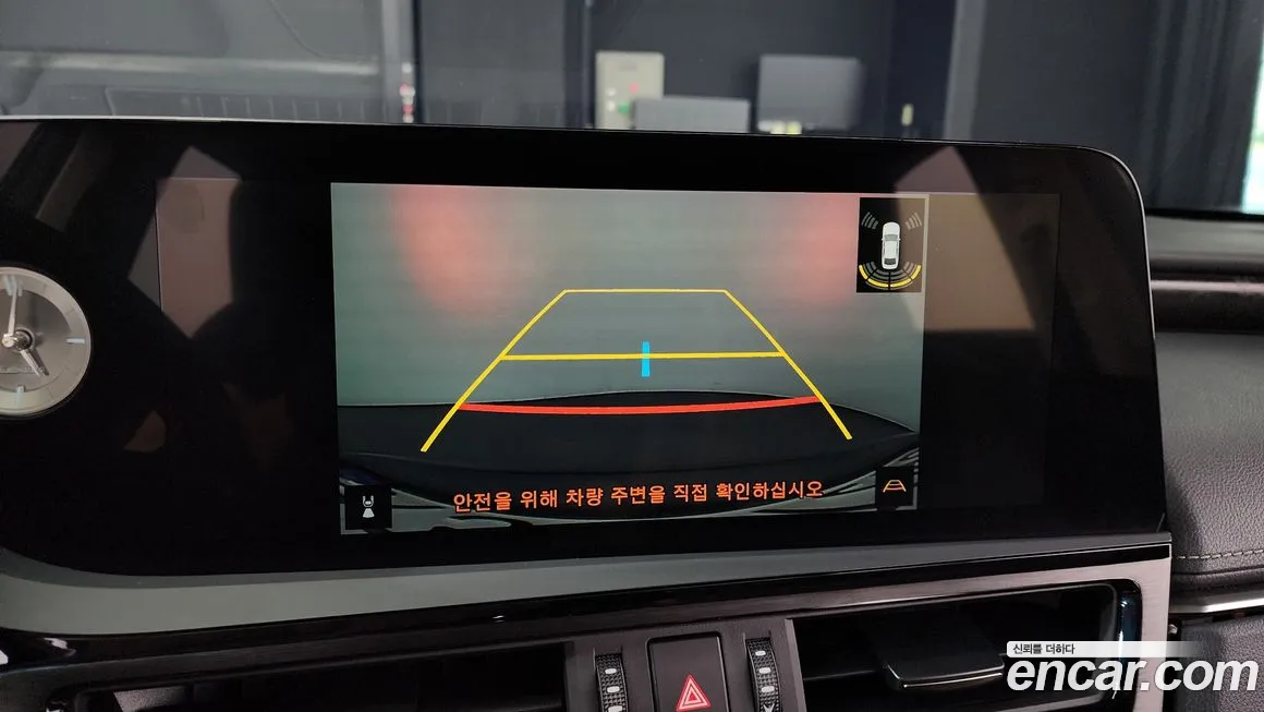 Lexus ES300h 7th generation 2023 Черный из Кореи, фото 3