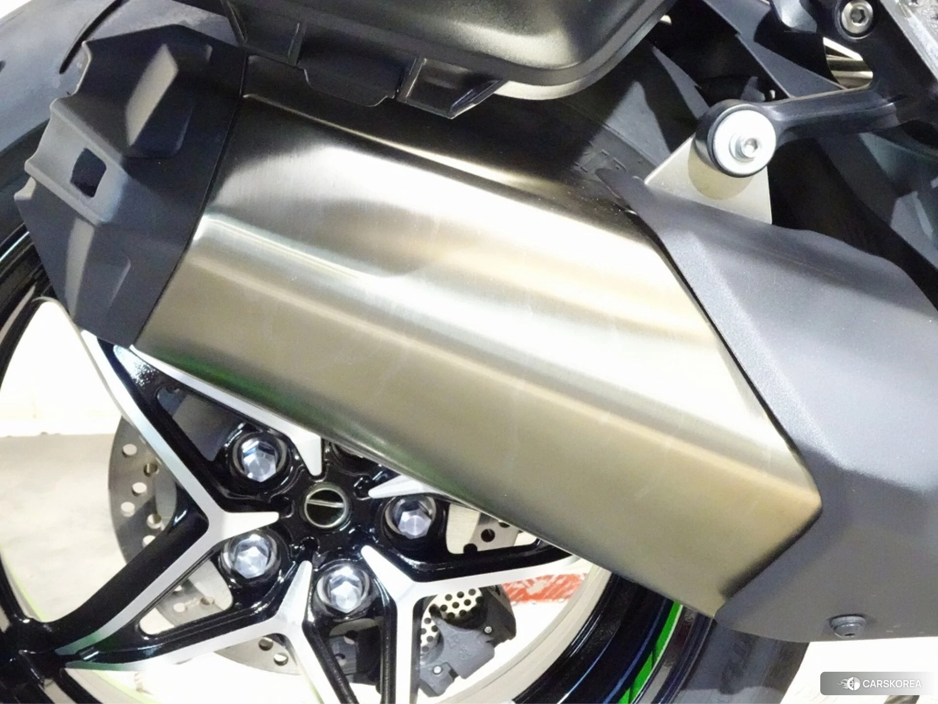 Kawasaki NINJA H2 SX SE id 3947991 из Японии 23