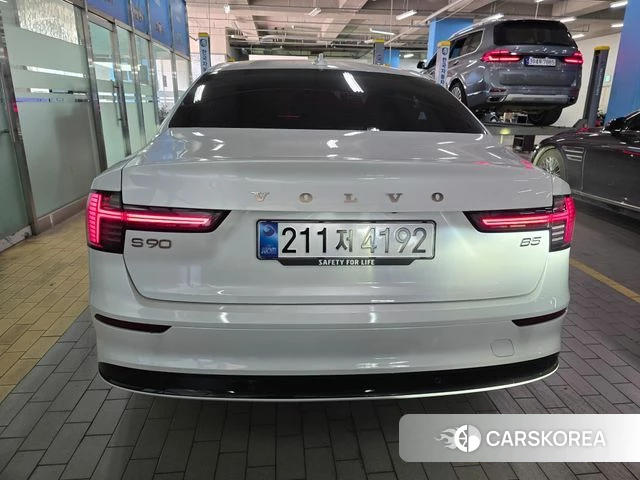 Volvo S90 2026 Белый из Кореи, фото 3