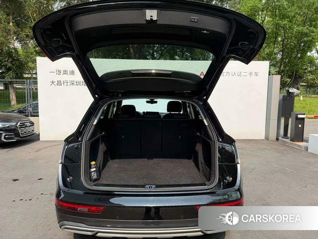 Audi Q5L id 4307035 из Китая 16