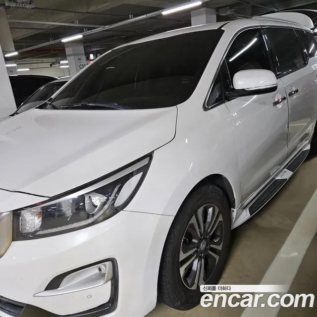 Kia The New Carnival id 2951924 из Кореи 11