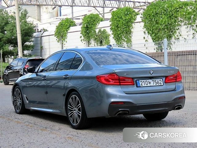 BMW 5 Series (G30) id 4836853 из Кореи 13