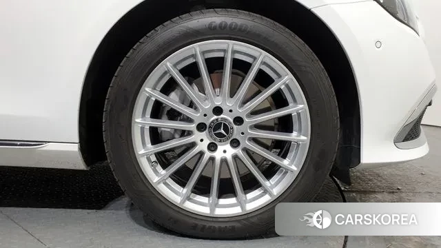 Mercedes-Benz E-Class W213 id 3508988 из Кореи 13