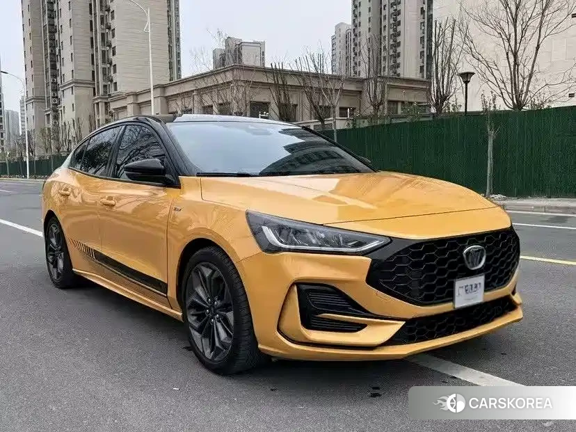 Ford Fox 2023 Yellow/orange из Китая, фото 3