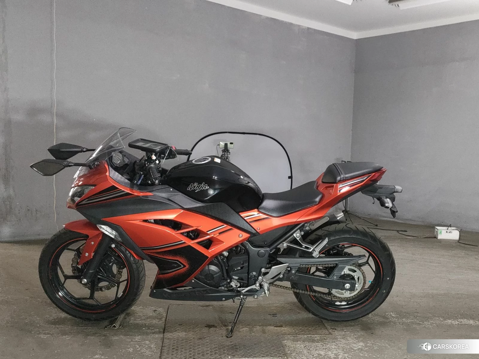 Проданный Kawasaki NINJA 250 2014 из Японии