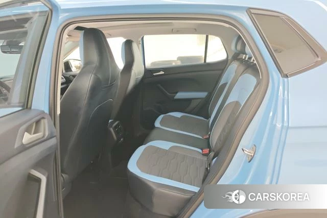 Volkswagen Tuyue id 3857273 из Китая 10