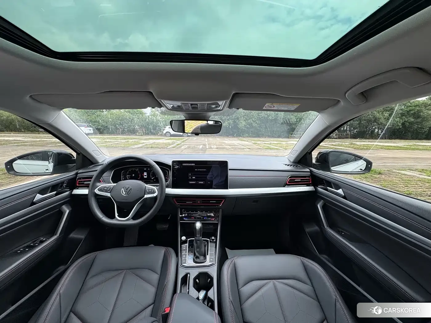 Volkswagen Lavida 2025 Белый из Китая, фото 3