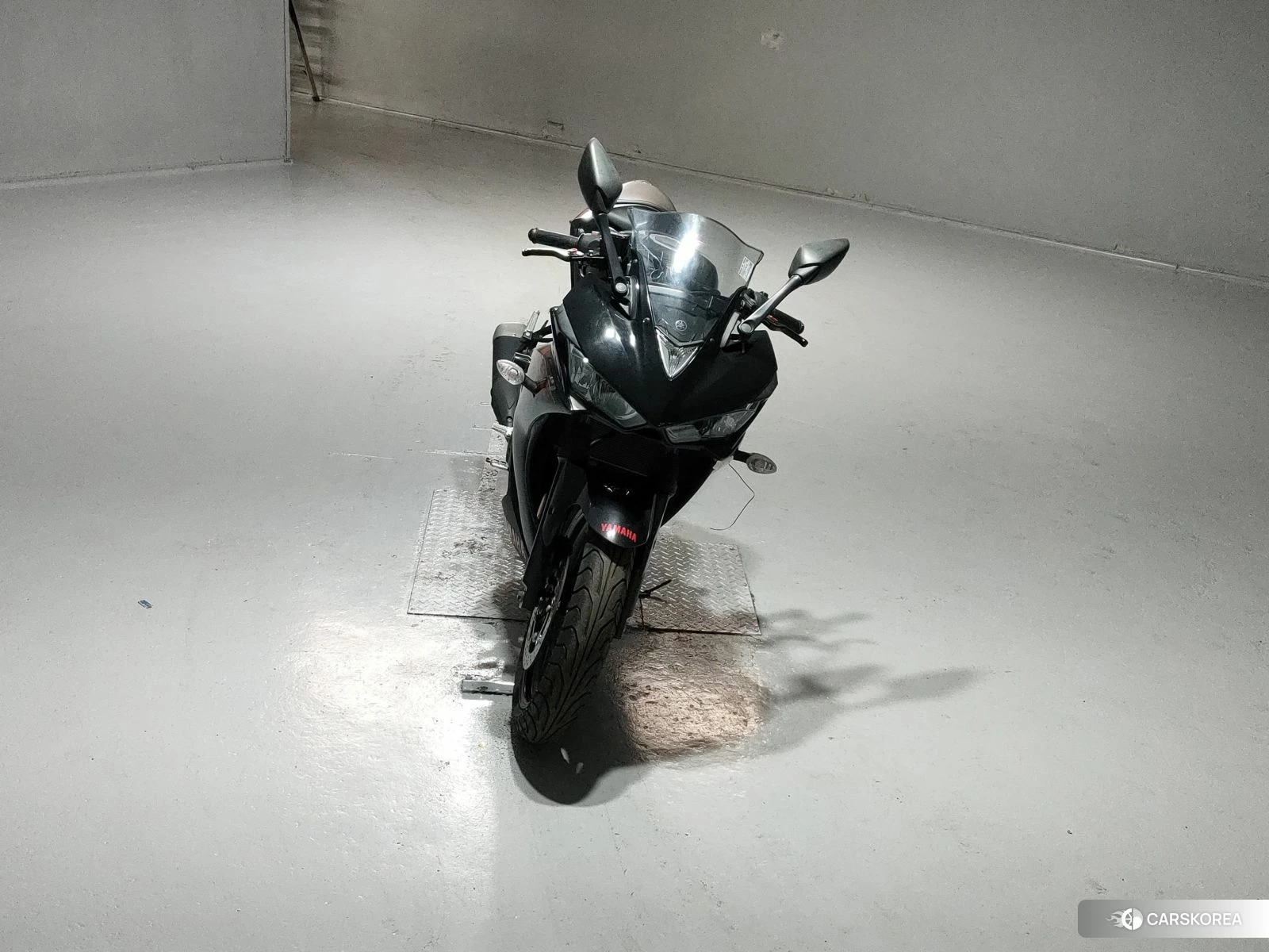 Yamaha YZF-R25 2015 из Японии, фото 3