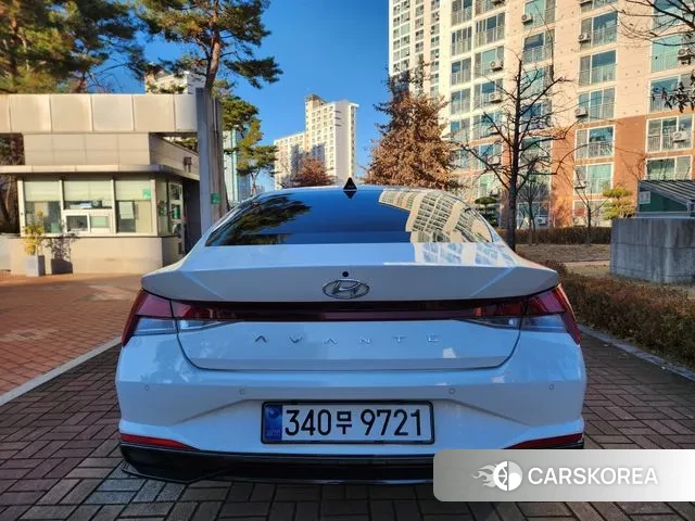 Hyundai Avante Hybrid (CN7) id 3443474 из Кореи 10