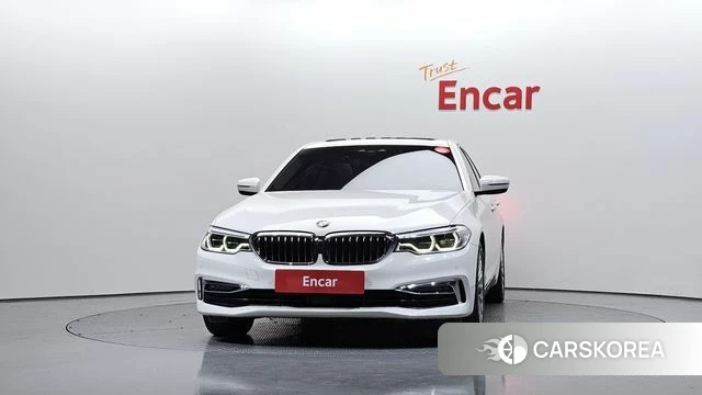 BMW 5 Series (G30) id 4285001 из Кореи 23