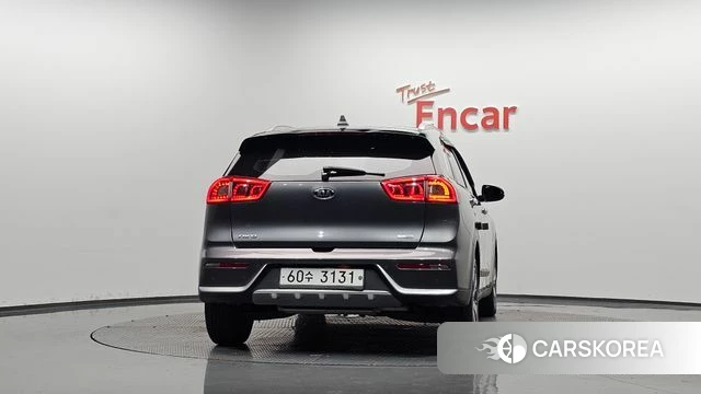Kia Niro id 4785915 из Кореи 23