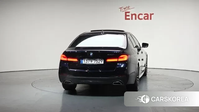 BMW 5 Series (G30) id 3410926 из Кореи 13